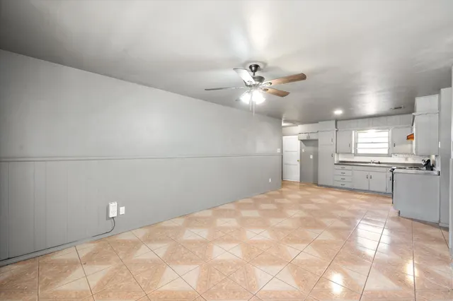 Photo 8 — 2302 62nd Street, Lubbock, TX 79412