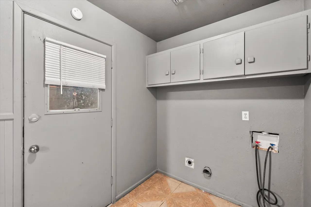 Photo 16 — 2302 62nd Street, Lubbock, TX 79412