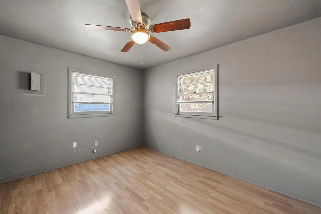 Photo 17 — 2302 62nd Street, Lubbock, TX 79412