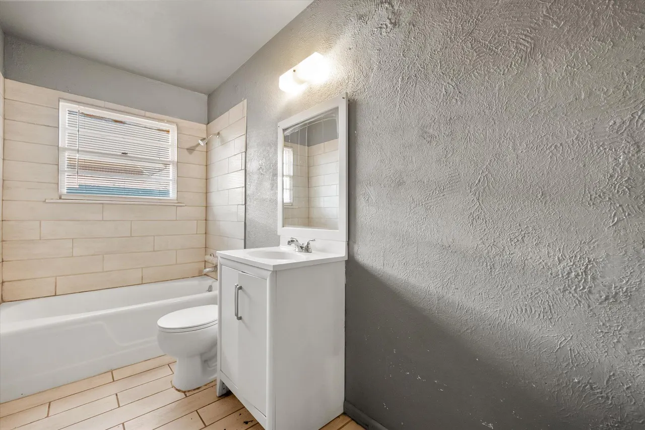Photo 19 — 2302 62nd Street, Lubbock, TX 79412