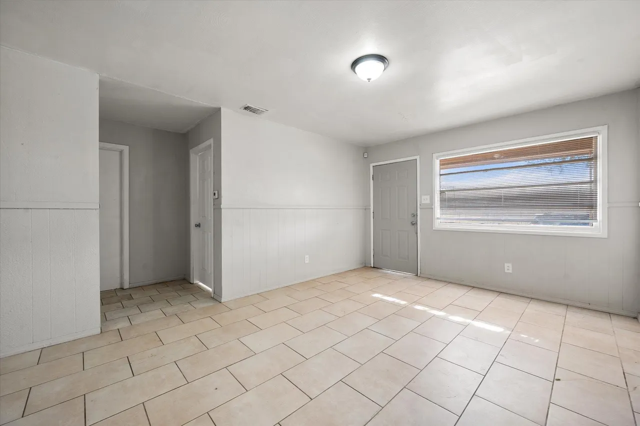 Photo 31 — 2302 62nd Street, Lubbock, TX 79412