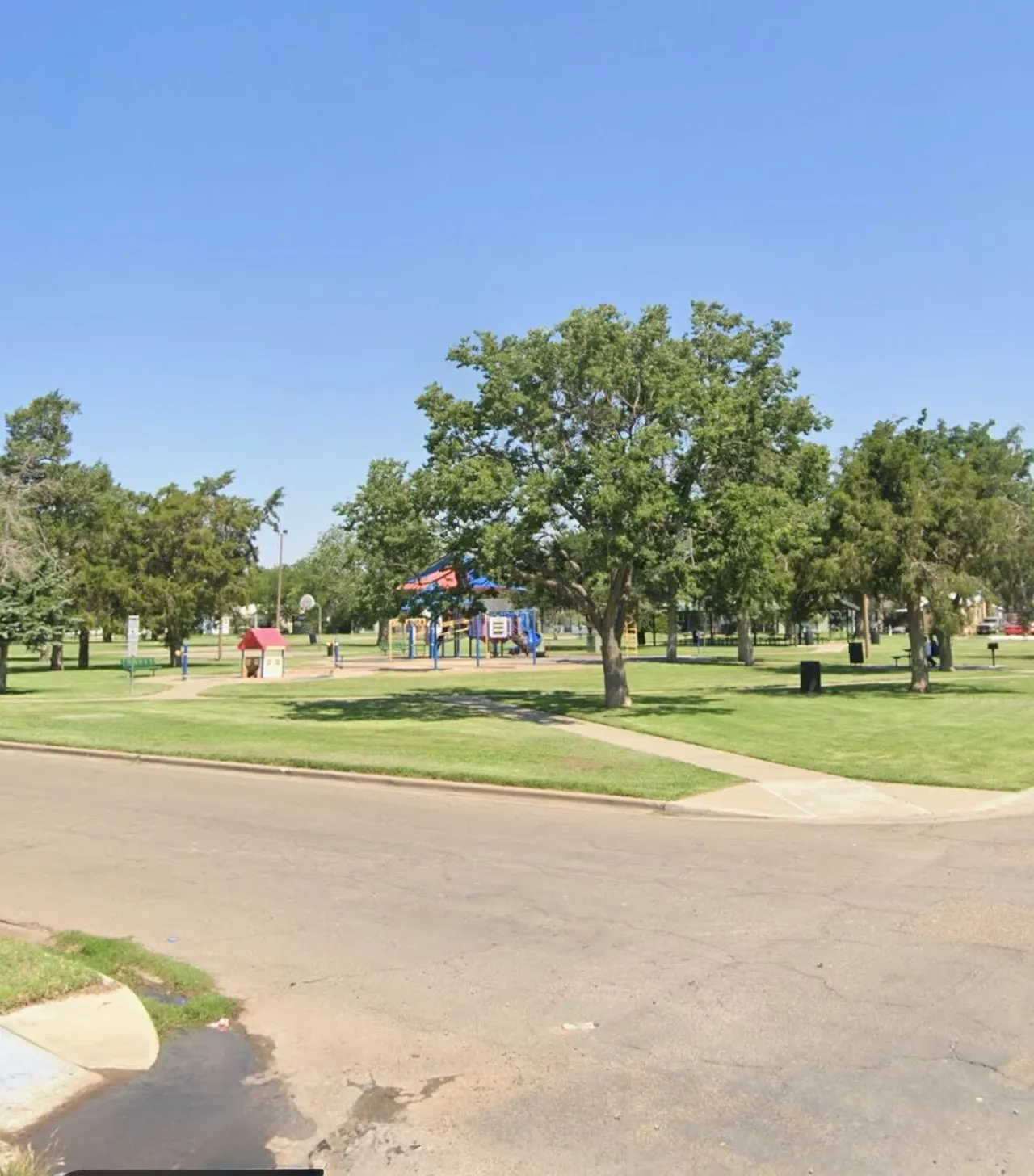 Photo 22 — 2301 27th Street, Lubbock, TX 79411