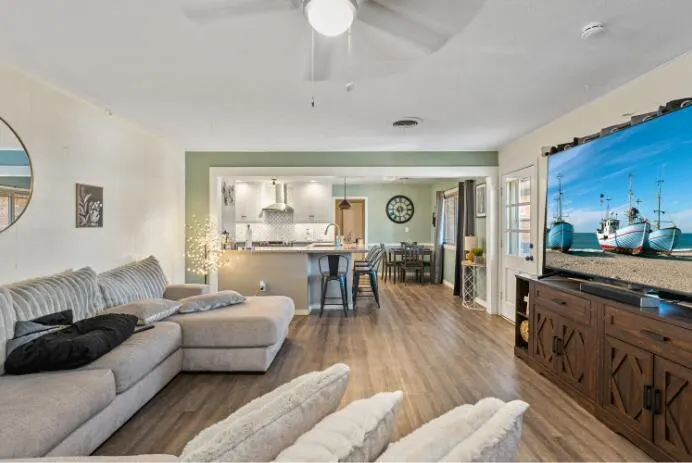 Photo 3 — 3008 68th Street, Lubbock, TX 79413