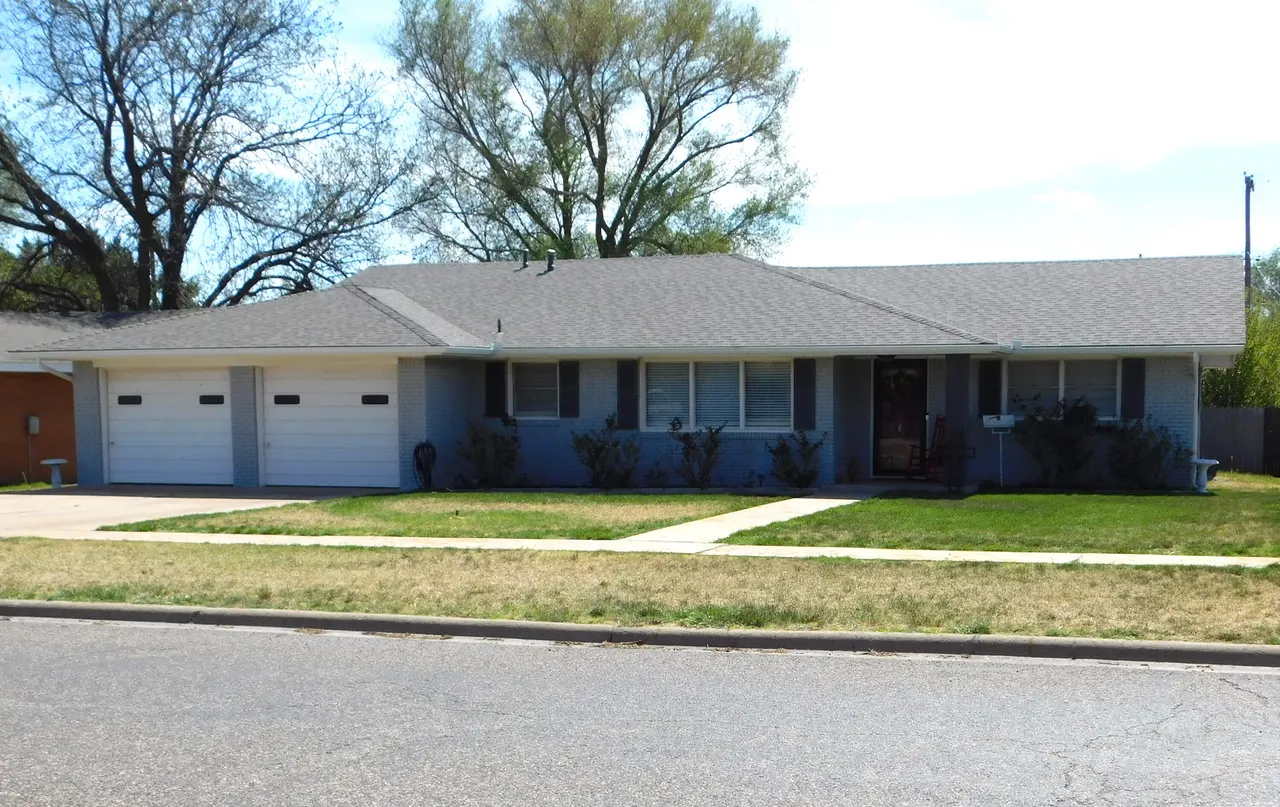 Photo 23 — 327 W Avenue J, Muleshoe, TX 79347