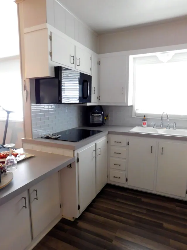 Photo 6 — 327 W Avenue J, Muleshoe, TX 79347