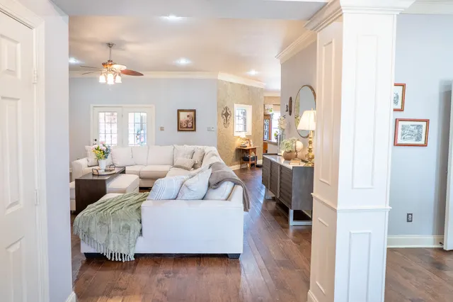 Photo 3 — 1417 10th Street, Shallowater, TX 79363