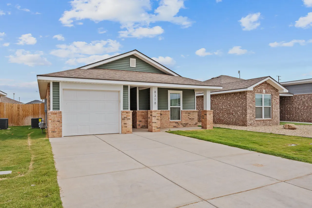 Photo 2 — 8318 24th Street, Lubbock, TX 79407