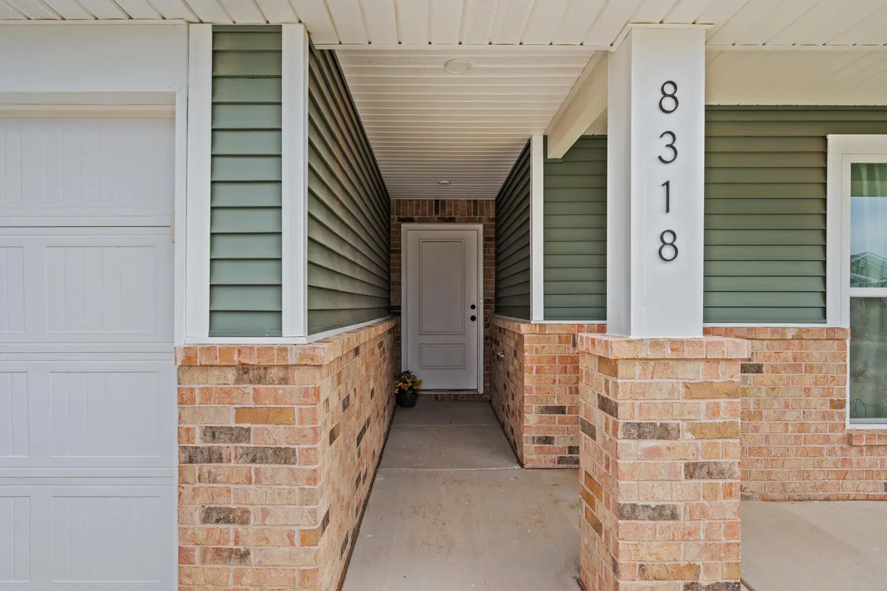 Photo 3 — 8318 24th Street, Lubbock, TX 79407