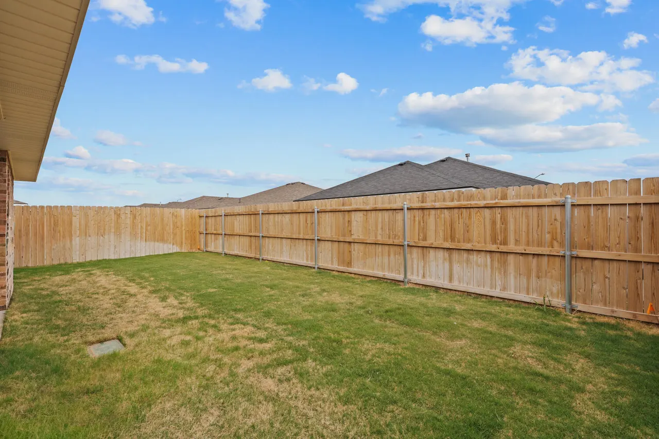 Photo 22 — 8318 24th Street, Lubbock, TX 79407