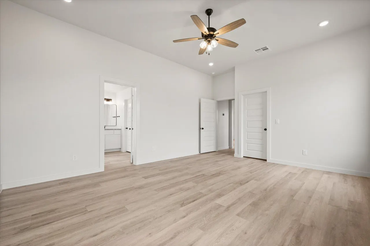 Photo 19 — 6002 Venita Avenue, Lubbock, TX 79407