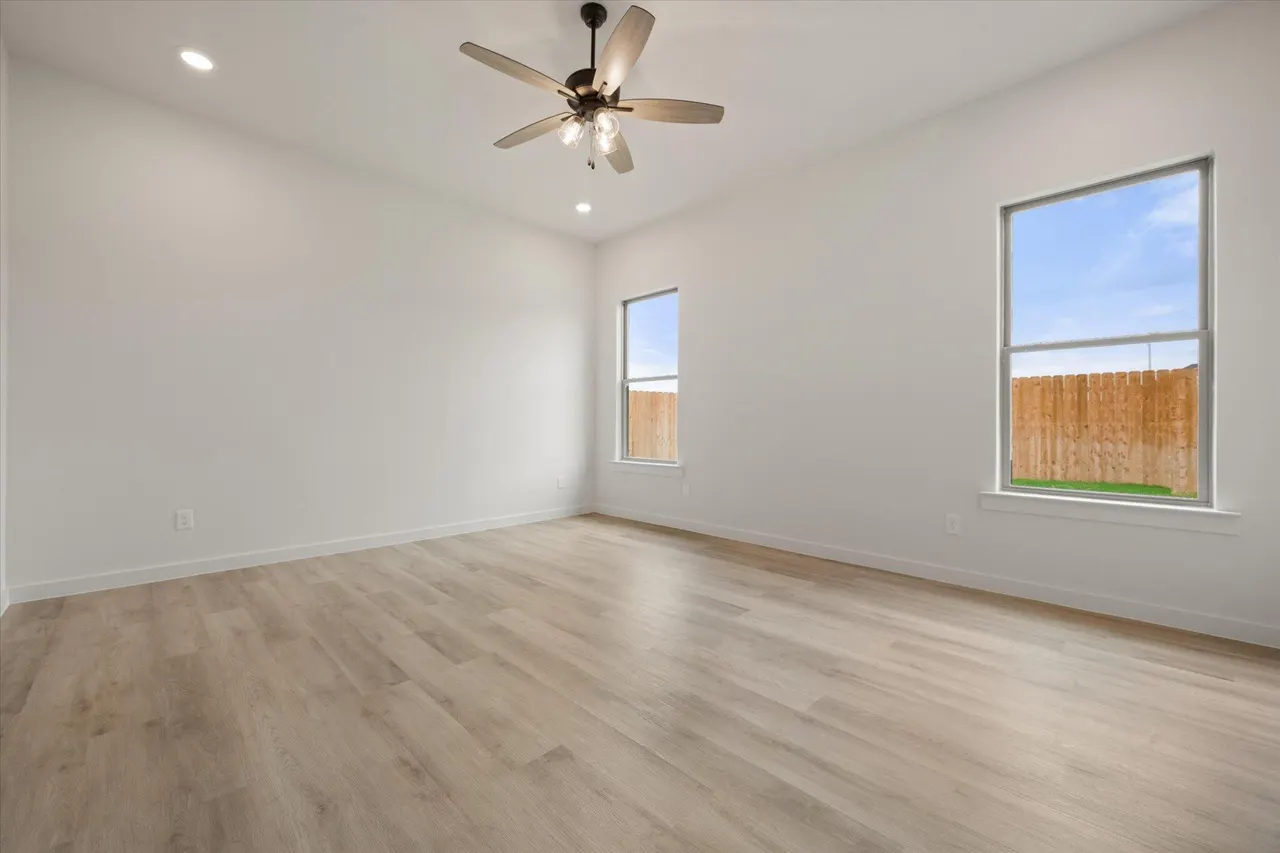 Photo 16 — 6004 Venita Avenue, Lubbock, TX 79407