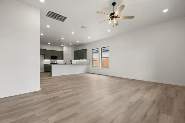 Photo 8 — 6006 Venita Avenue, Lubbock, TX 79407