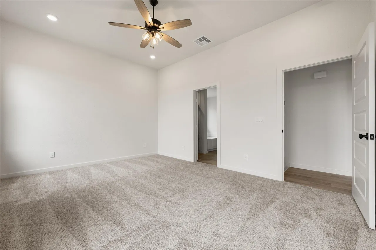 Photo 16 — 6006 Venita Avenue, Lubbock, TX 79407
