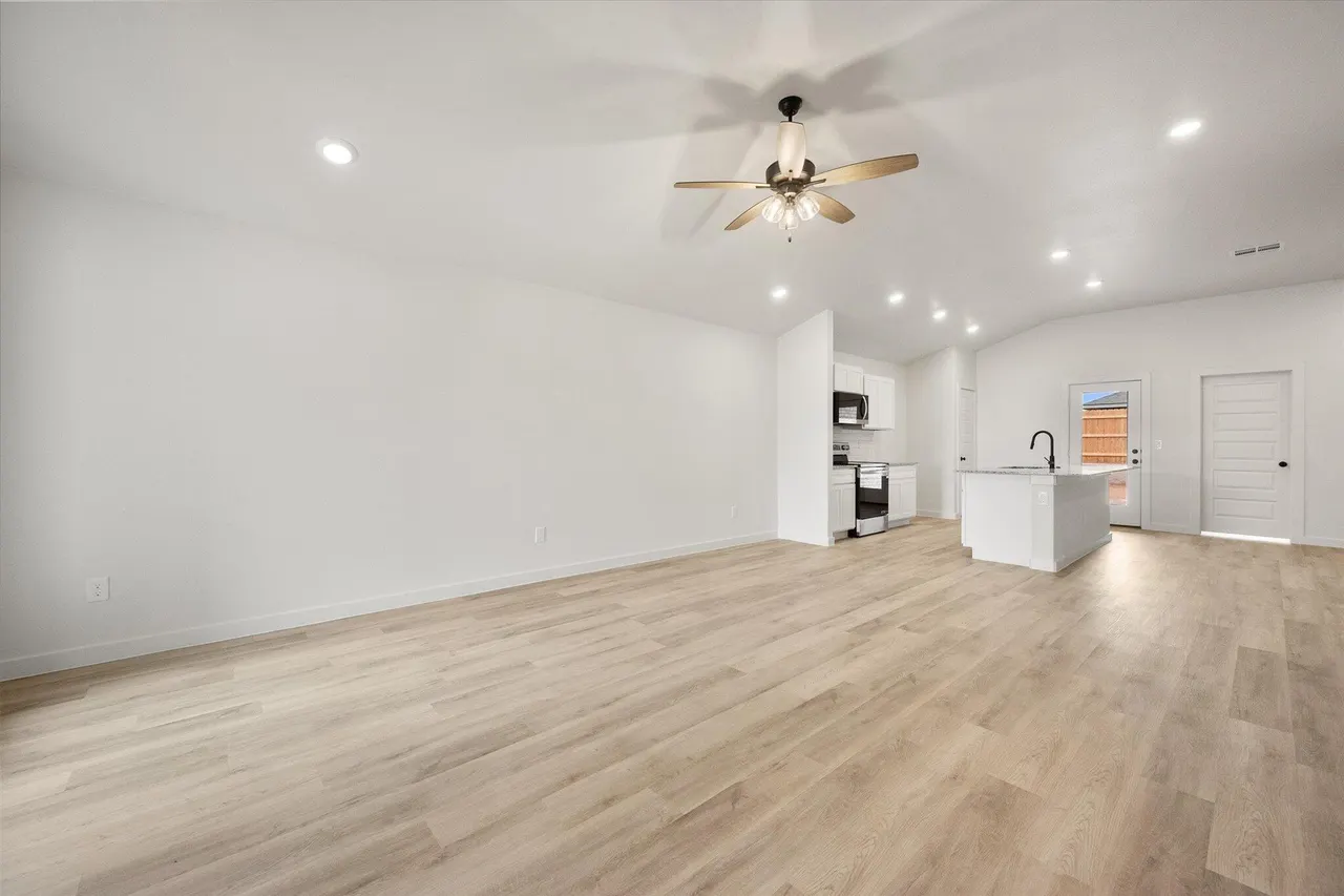 Photo 5 — 2409 Bryan Avenue, Wolfforth, TX 79382