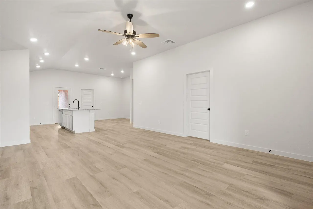 Photo 6 — 2409 Bryan Avenue, Wolfforth, TX 79382