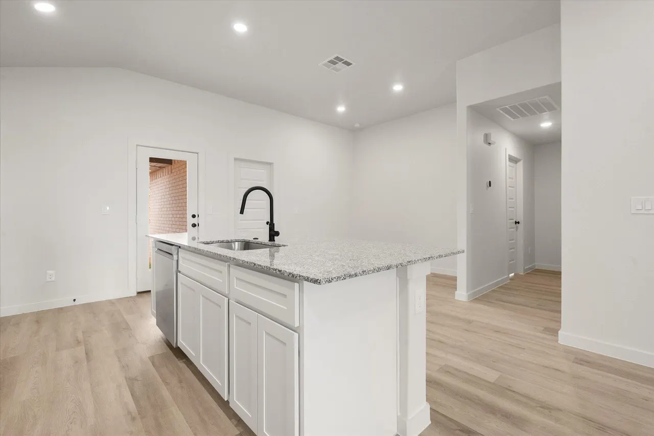 Photo 16 — 2409 Bryan Avenue, Wolfforth, TX 79382
