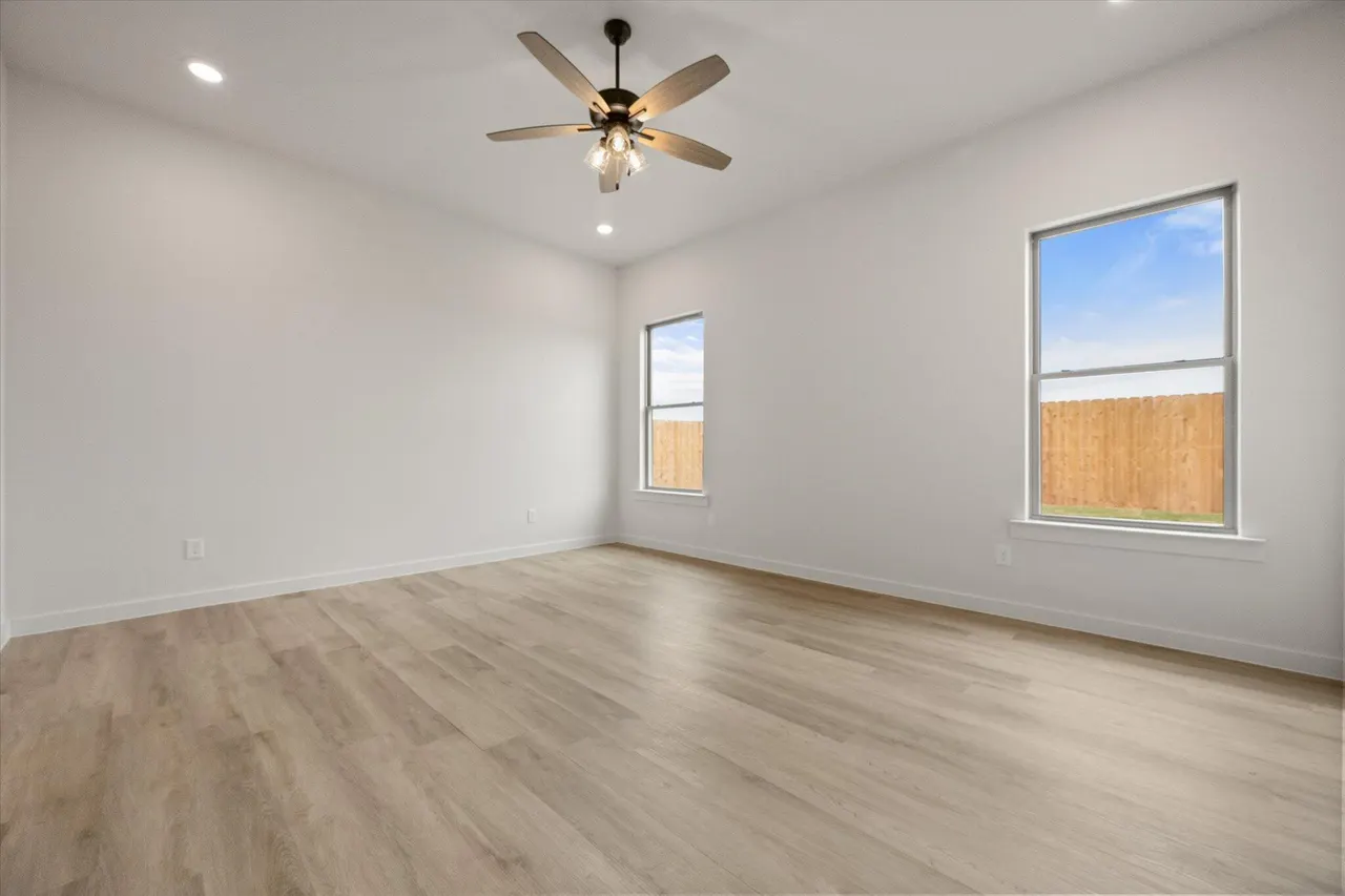 Photo 14 — 6008 Venita Avenue, Lubbock, TX 79407