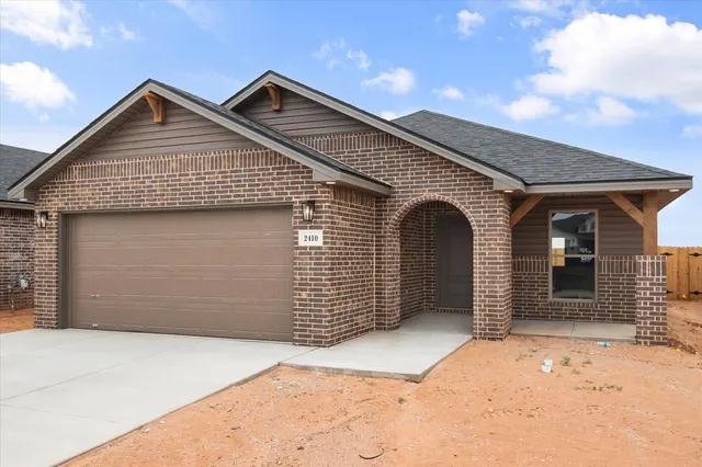 Photo 3 — 2410 Bryan Avenue, Wolfforth, TX 79382
