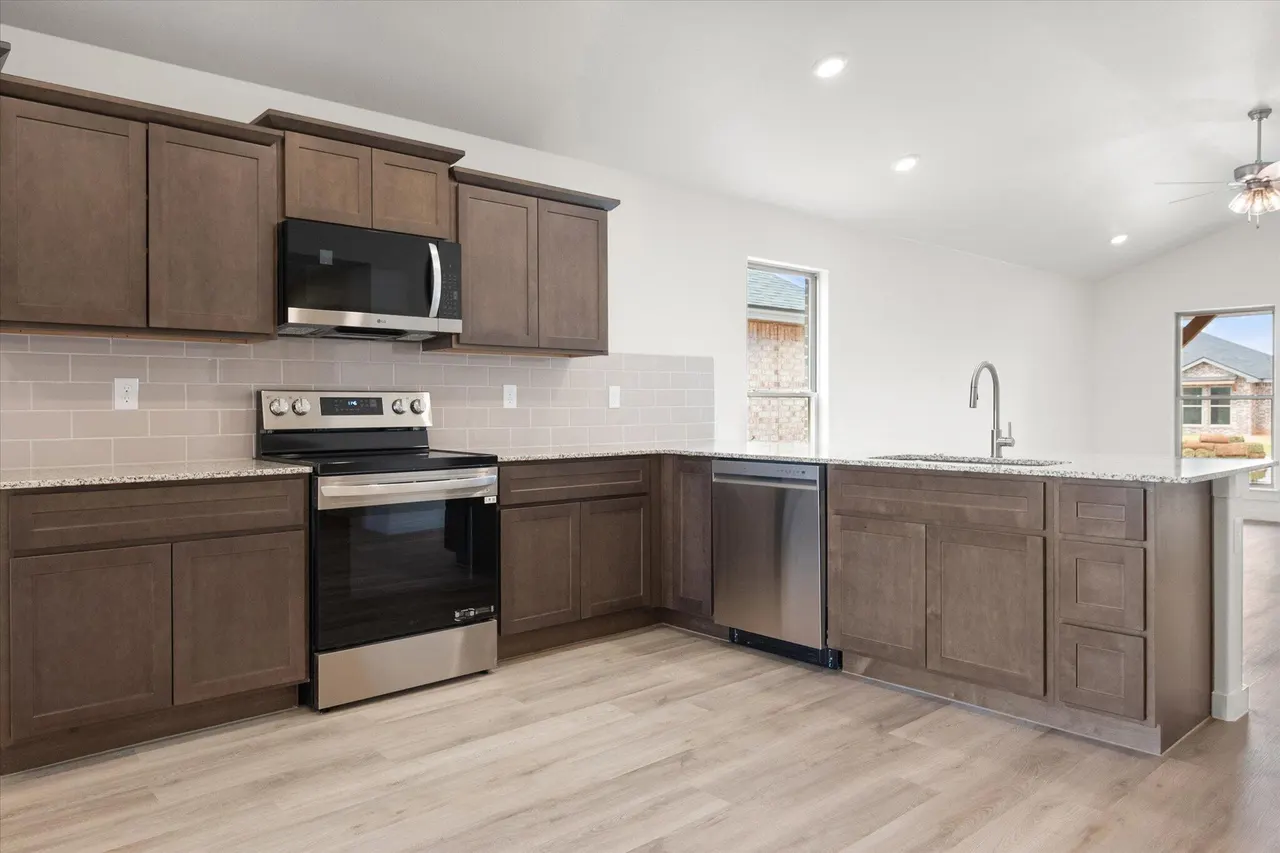 Photo 14 — 2410 Bryan Avenue, Wolfforth, TX 79382