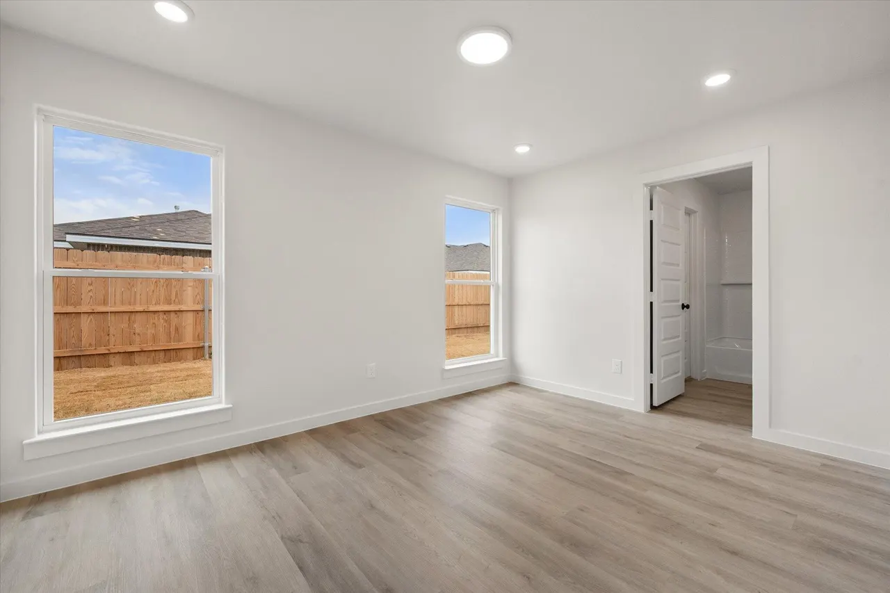 Photo 19 — 512 E 24th Street, Wolfforth, TX 79382