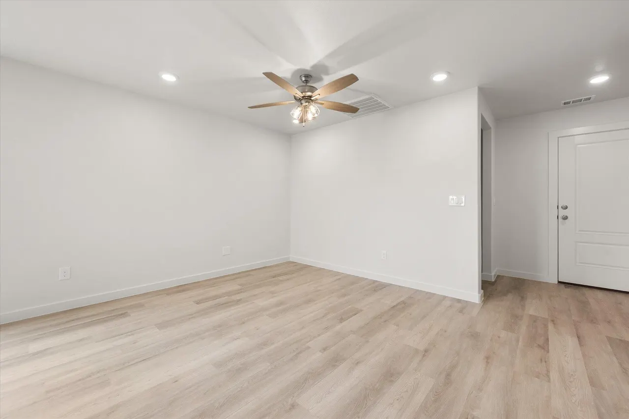 Photo 9 — 510 E 24th Street, Wolfforth, TX 79382