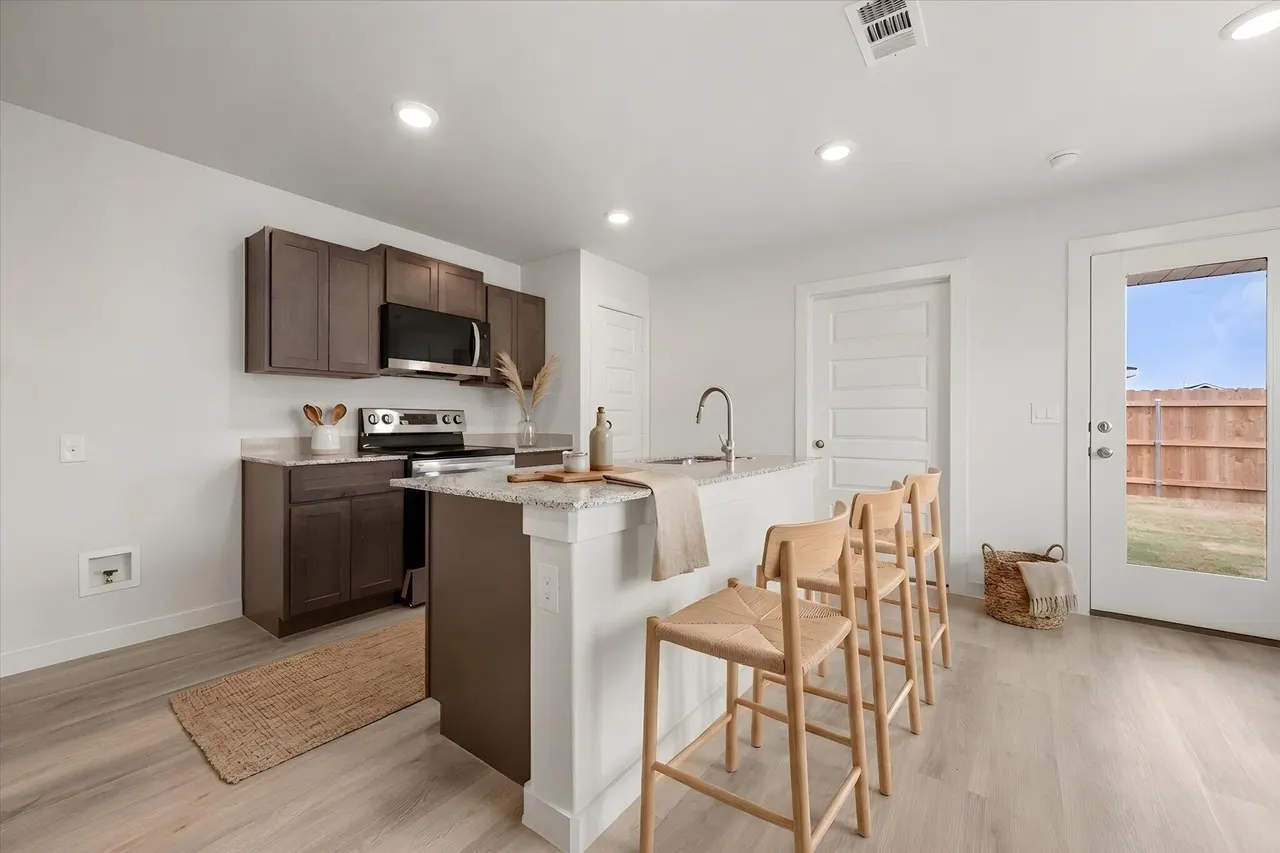 Photo 11 — 510 E 24th Street, Wolfforth, TX 79382