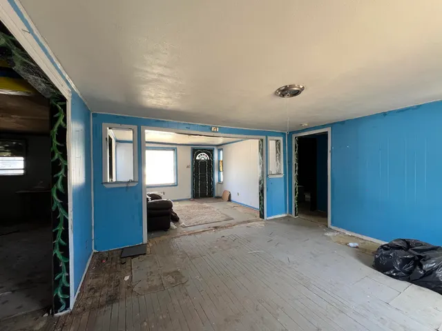Photo 4 — 210 E 36th Street, Lubbock, TX 79404