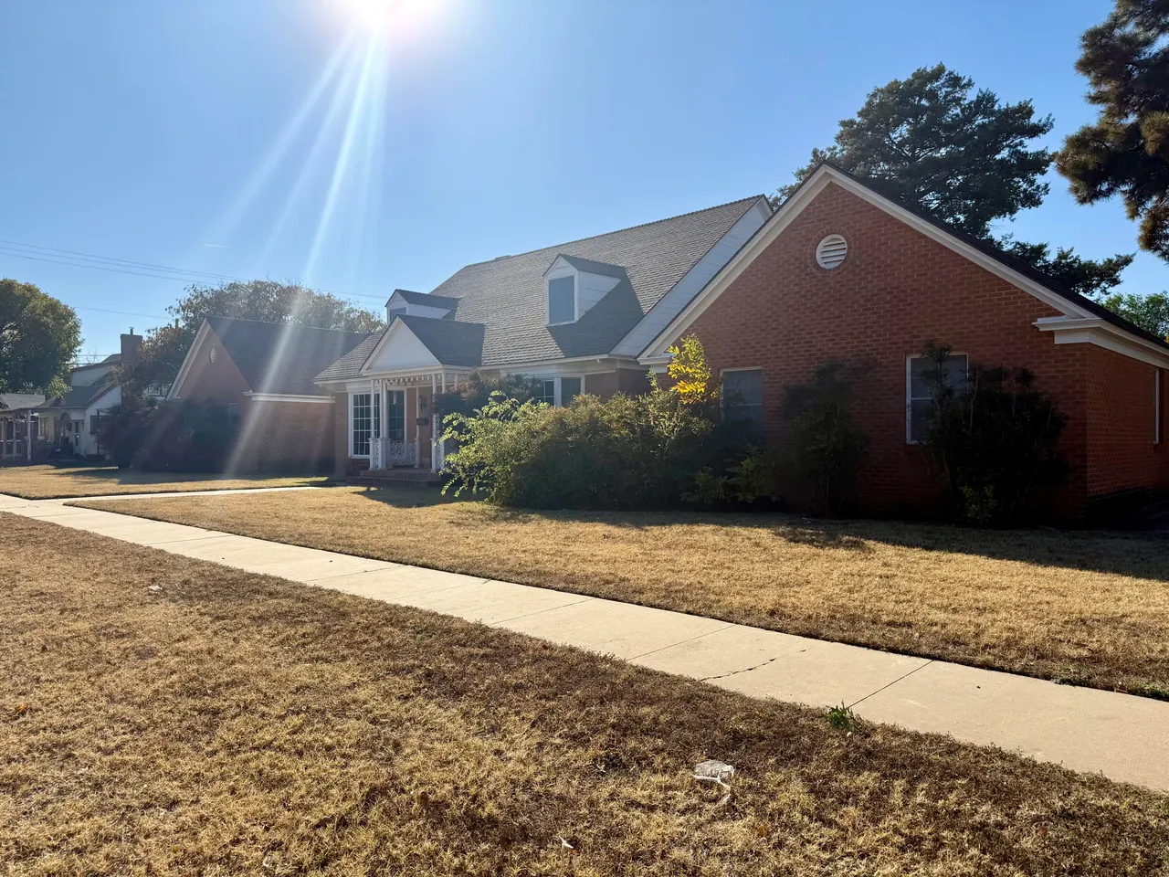 Photo 3 — 321 10th, Memphis, TX 79245