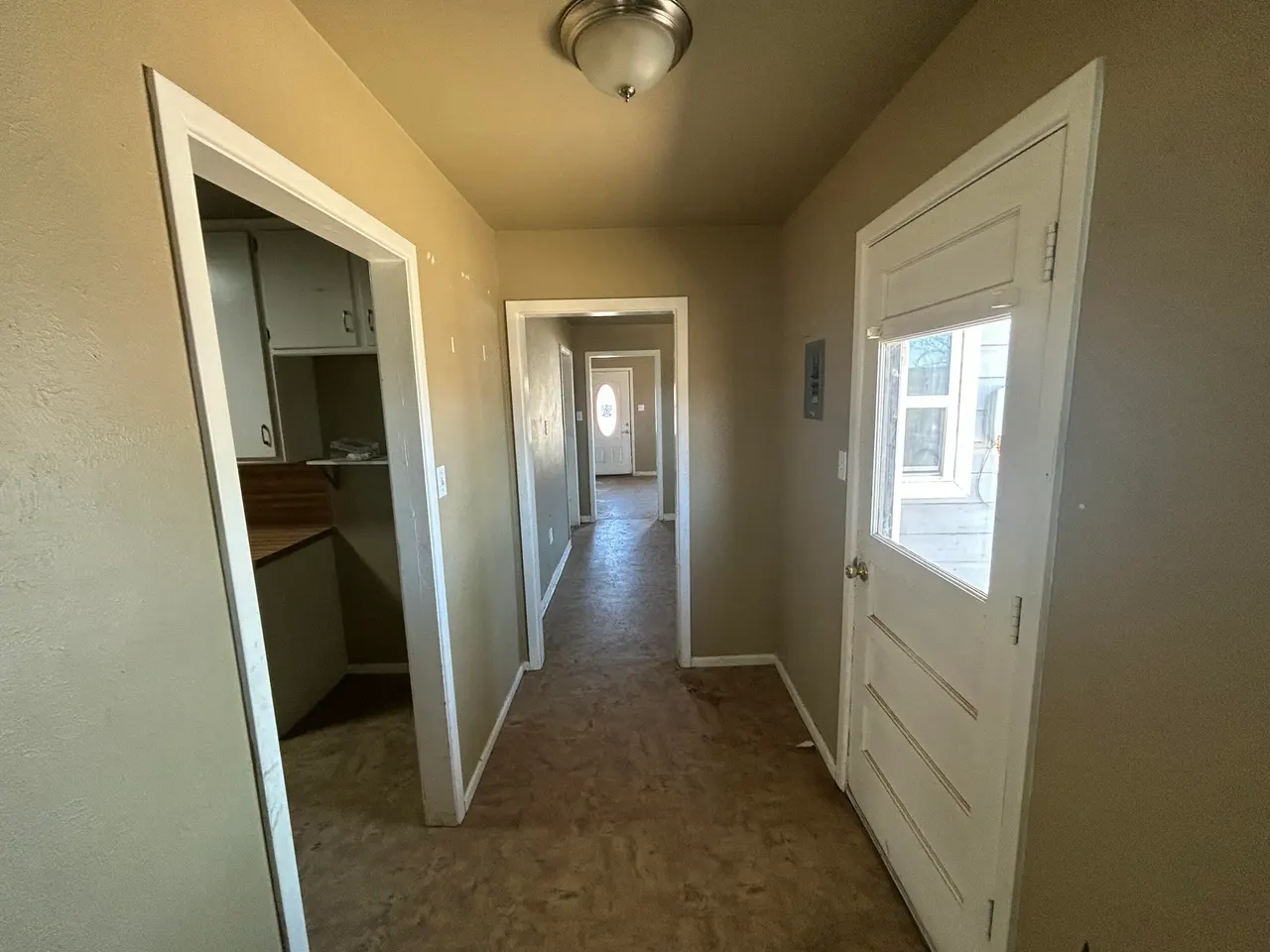 Photo 17 — 1106 10th Street, Levelland, TX 79336