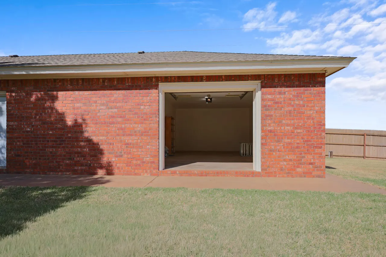 Photo 72 — 6812 1st Street, Lubbock, TX 79416