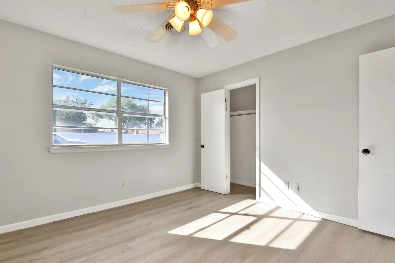 Photo 17 — 6607 Avenue U, Lubbock, TX 79412