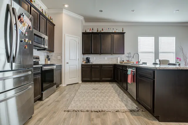 Photo 5 — 6818 40th Street, Lubbock, TX 79407