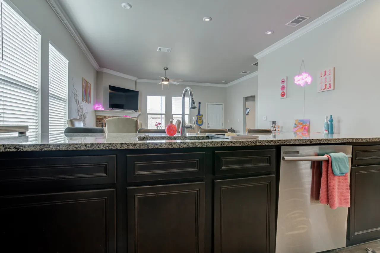 Photo 8 — 6818 40th Street, Lubbock, TX 79407