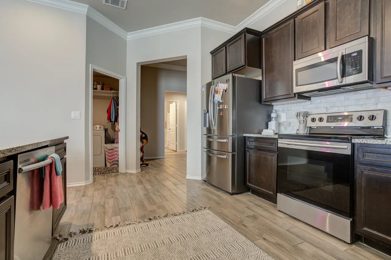 Photo 10 — 6818 40th Street, Lubbock, TX 79407