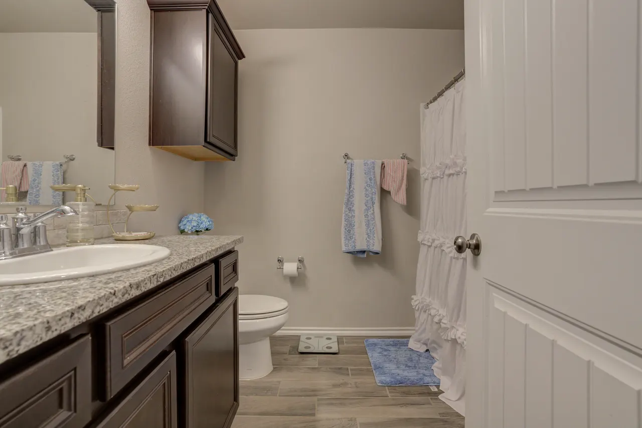 Photo 35 — 6818 40th Street, Lubbock, TX 79407