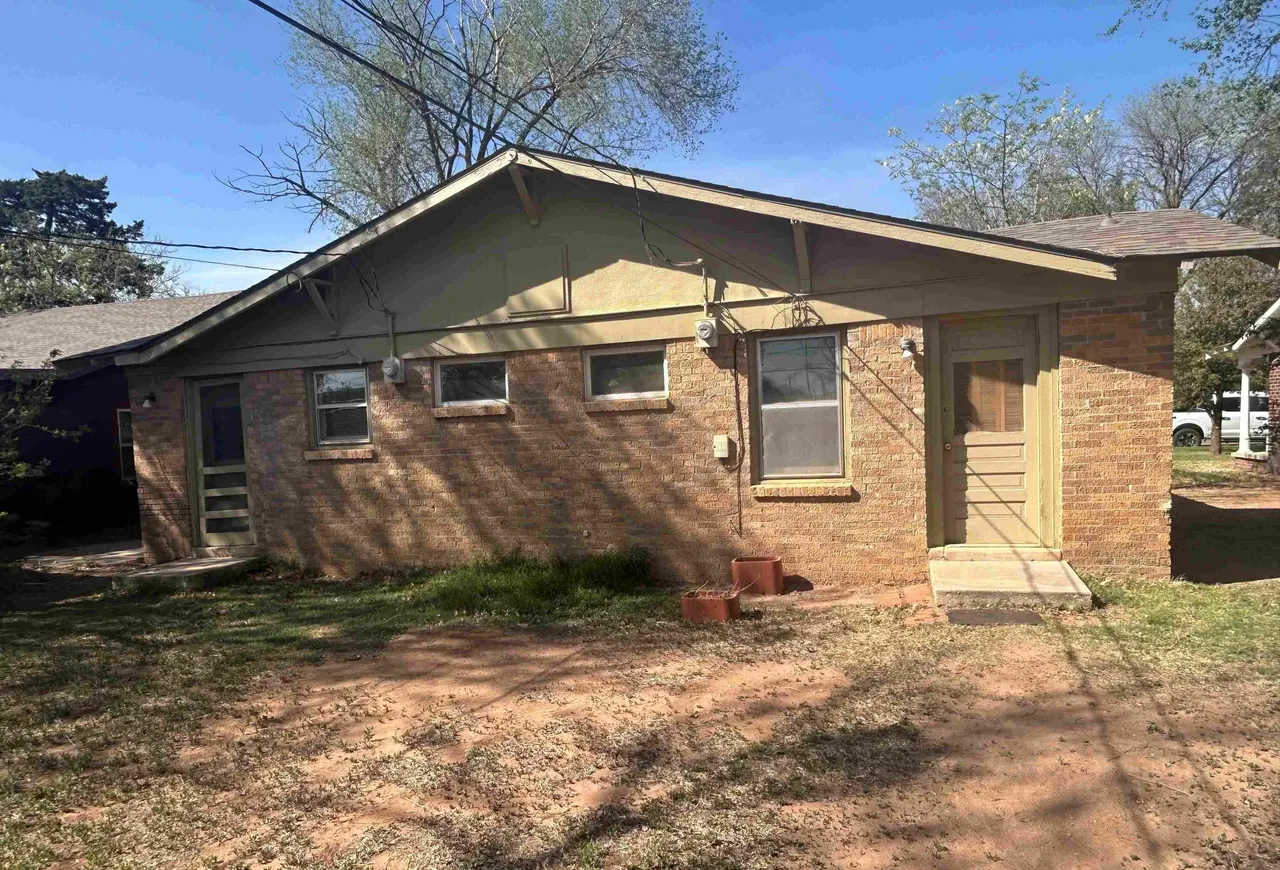 Photo 16 — 2207 18th Street A&B, Lubbock, TX 79401