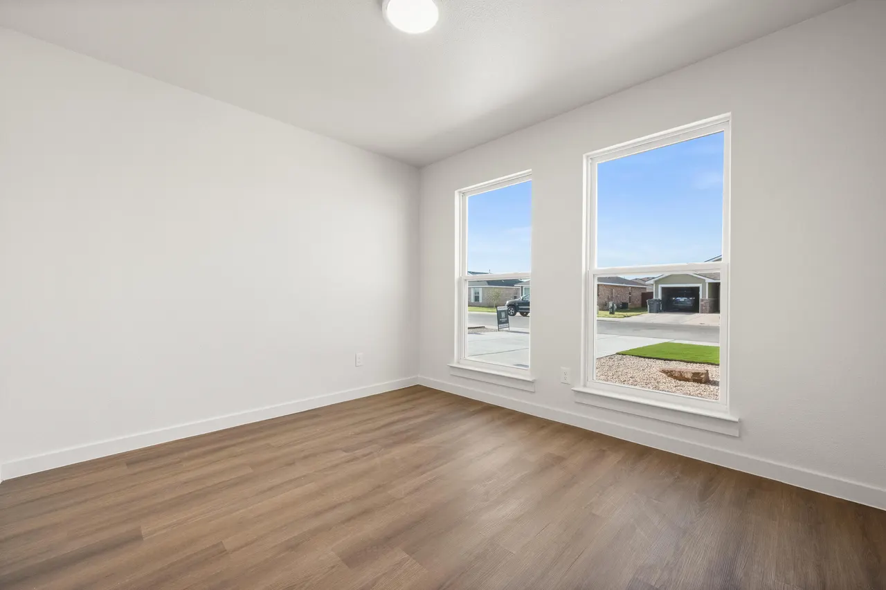 Photo 11 — 8321 24th Street, Lubbock, TX 79407