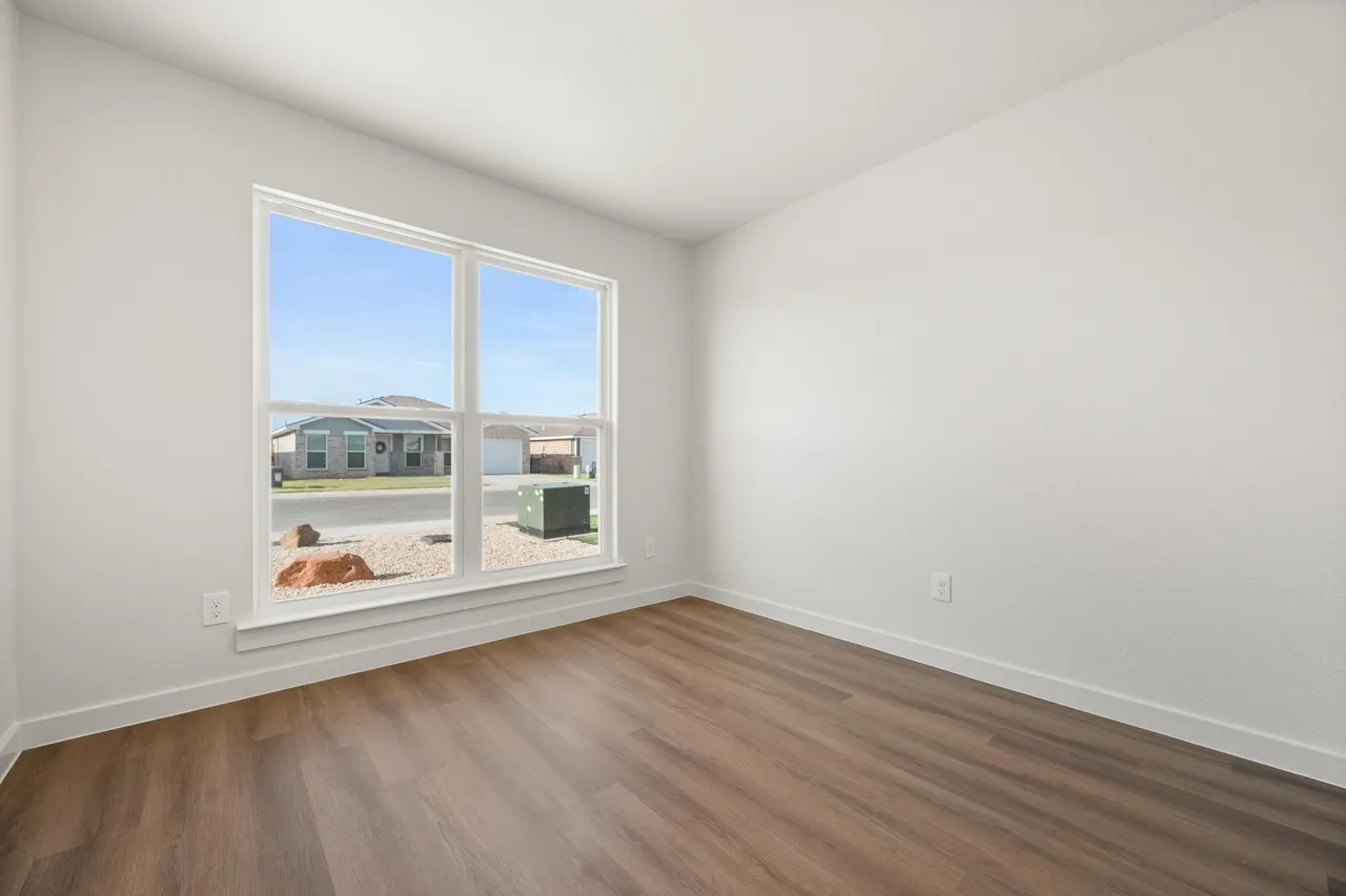 Photo 14 — 8321 24th Street, Lubbock, TX 79407