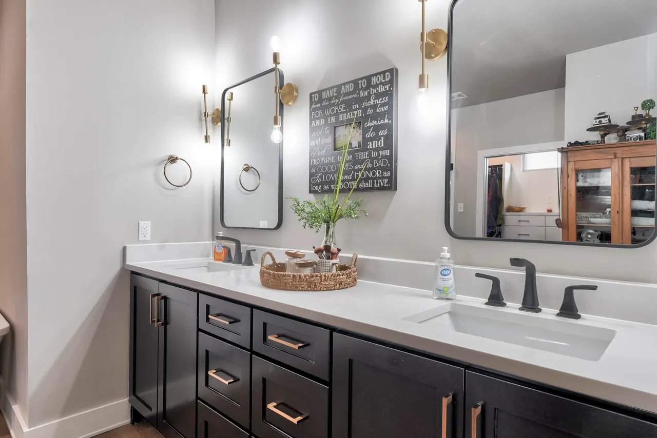 Photo 33 — 823 N 6th Circle, Wolfforth, TX 79382