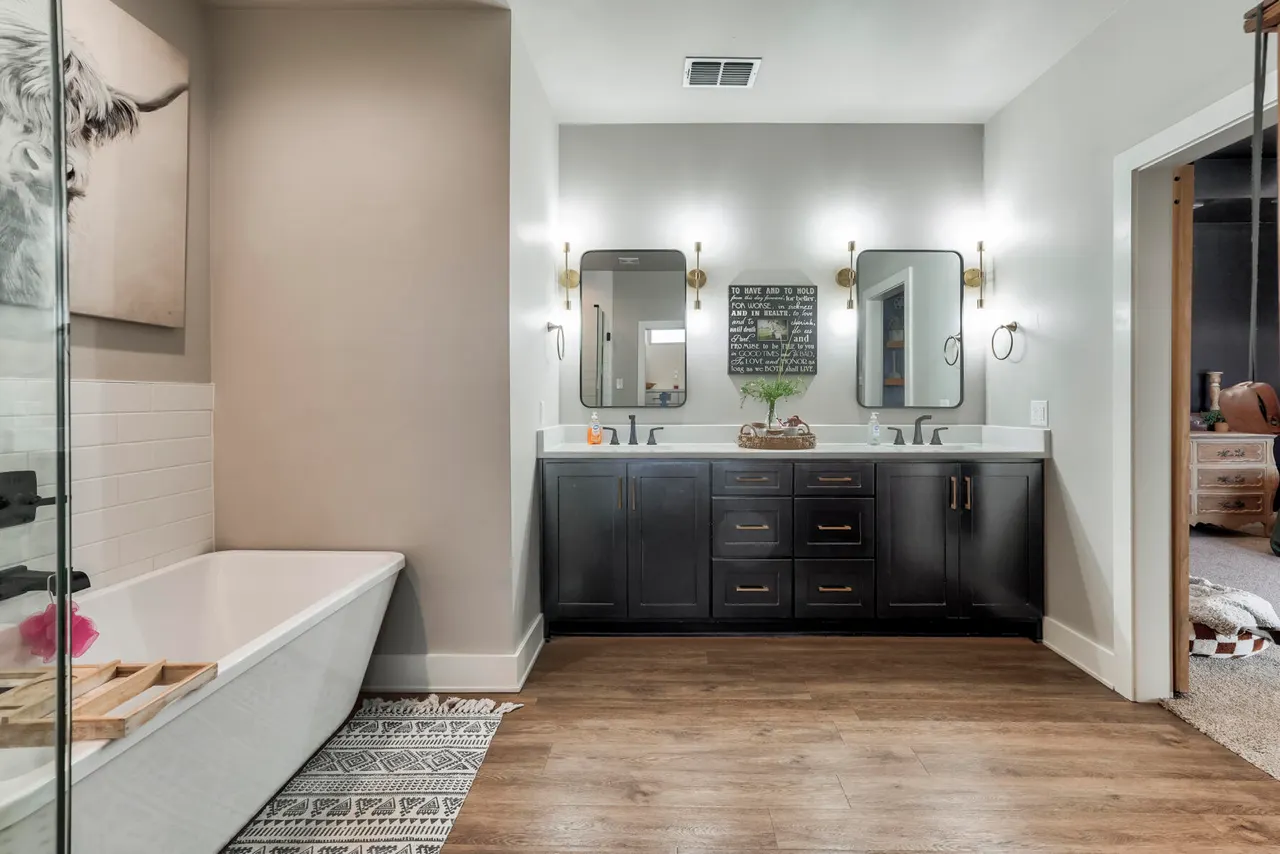 Photo 36 — 823 N 6th Circle, Wolfforth, TX 79382