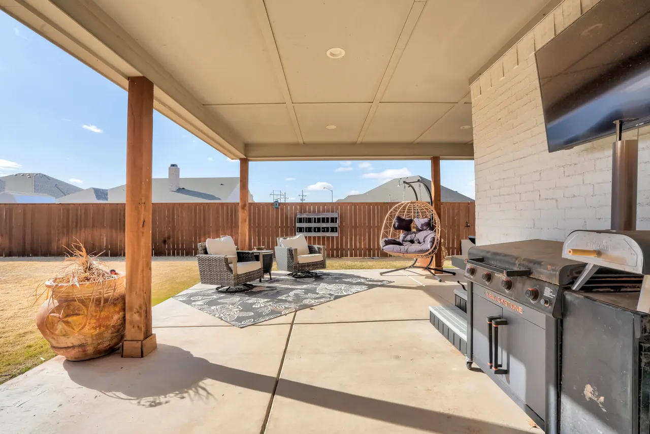 Photo 51 — 823 N 6th Circle, Wolfforth, TX 79382