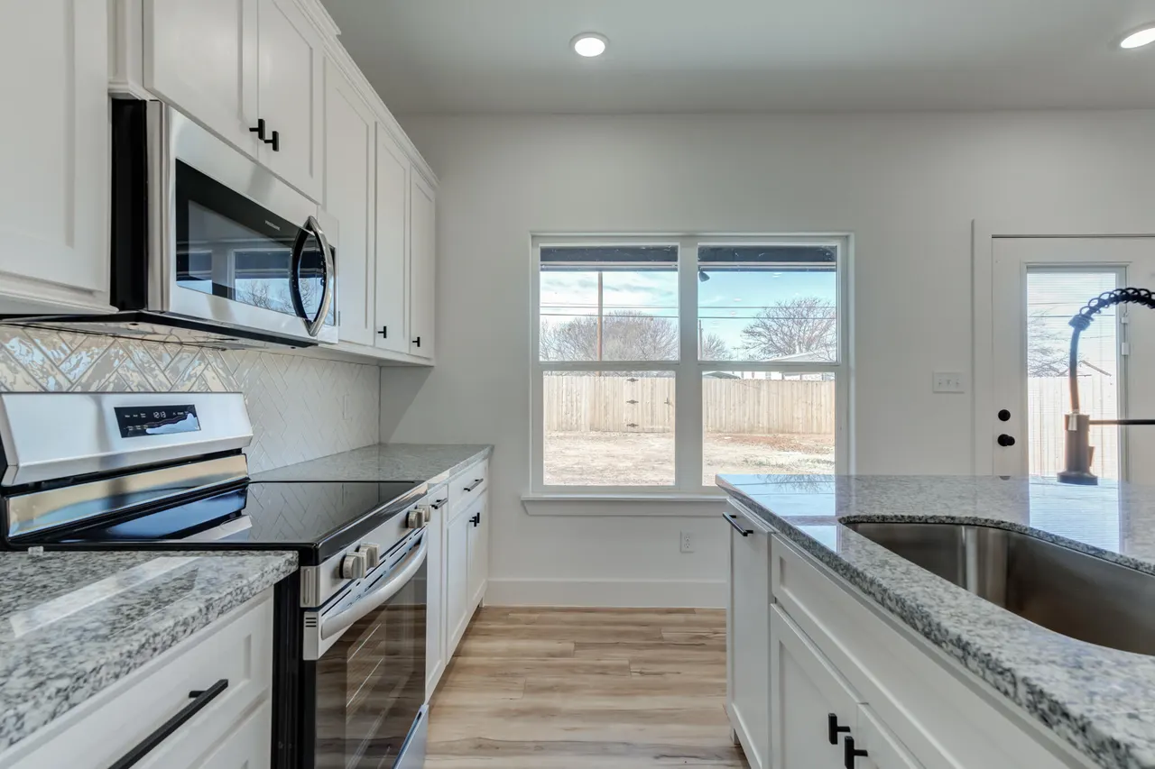 Photo 18 — 407 Ave M, Abernathy, TX 79311