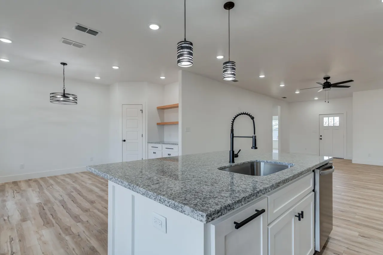 Photo 21 — 407 Ave M, Abernathy, TX 79311