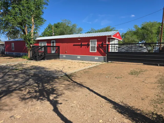 Photo 2 — 8210 County Road 5860, Shallowater, TX 79363