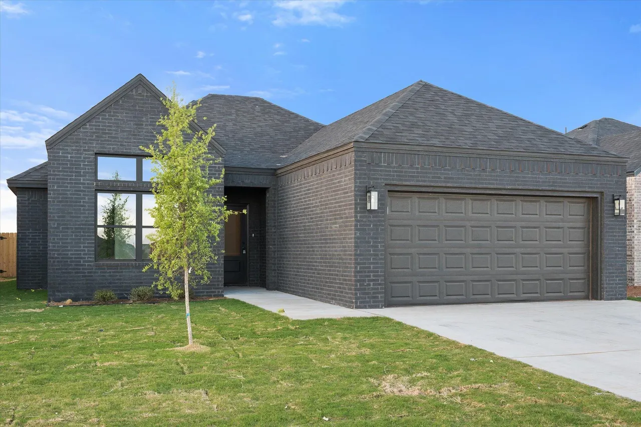 Photo 2 — 710 E 13th Street, Wolfforth, TX 79382