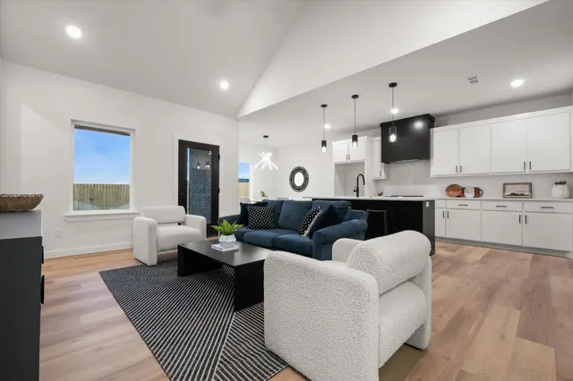 Photo 5 — 710 E 13th Street, Wolfforth, TX 79382