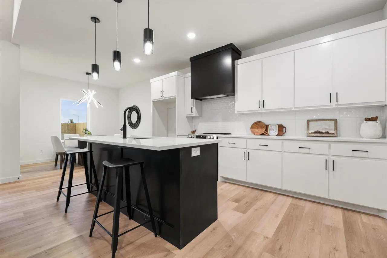 Photo 9 — 710 E 13th Street, Wolfforth, TX 79382