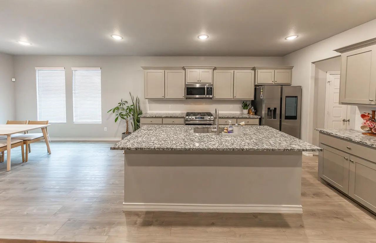 Photo 3 — 7612 61st Street, Lubbock, TX 79407