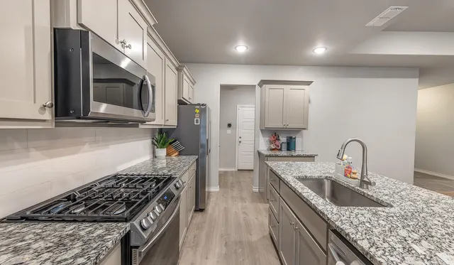Photo 8 — 7612 61st Street, Lubbock, TX 79407