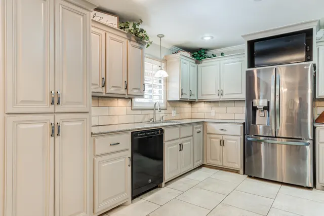 Photo 8 — 2208 Rice Drive, Levelland, TX 79336